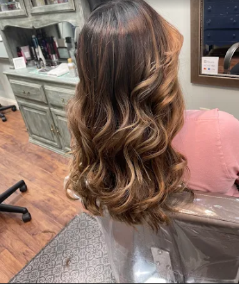 Vanity Salon and Color Bar