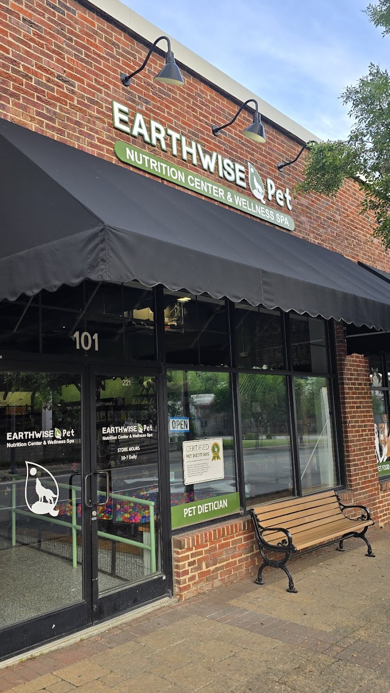 EarthWise Pet Supply & Grooming - Fuquay