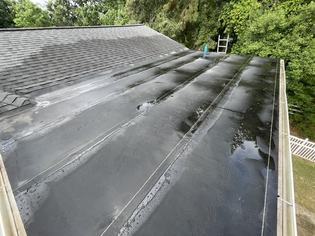 Crystal's Roofing LLC